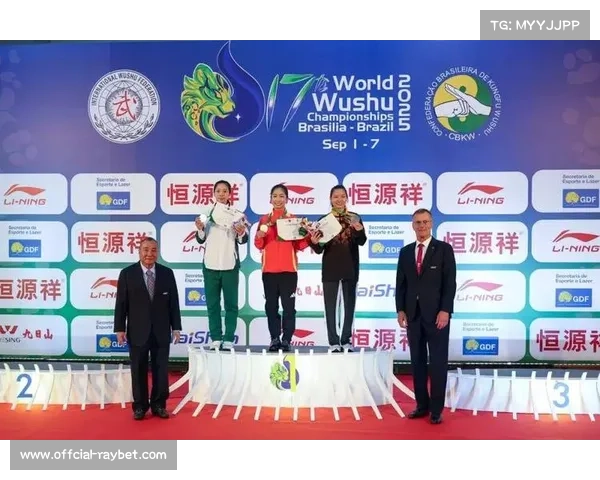 中国香港选手刘子龙勇夺世锦赛男子南刀冠军 创历史新篇章