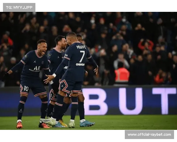 巴黎圣日耳曼历史第三次对阵马赛单场打进5球，笑傲法国国家德比